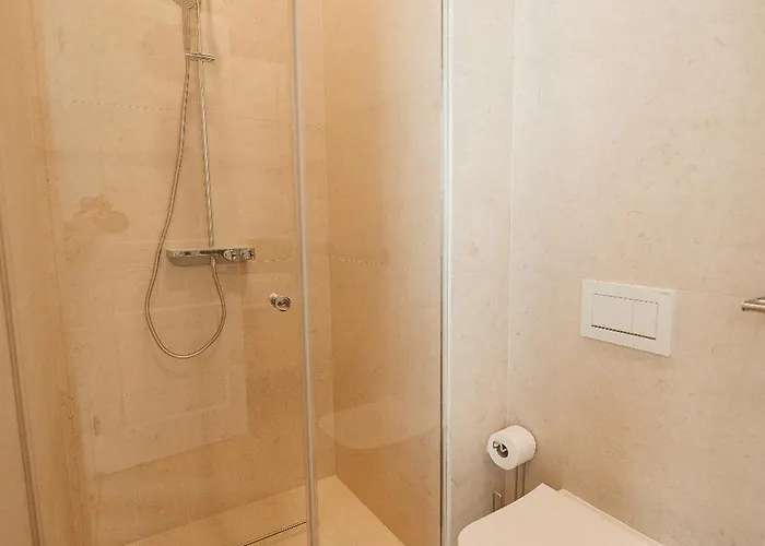 Botar Guest house 3*